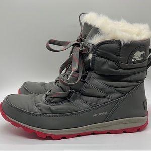 Sorel Women's Whitney Short Lace Boot Sz 8.5